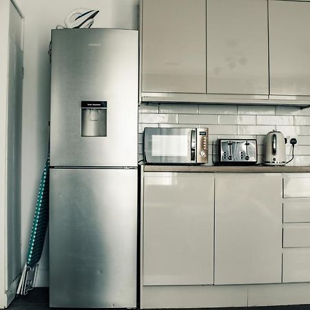 Dealhouse Apartments 10 Хъдърсфийлд Екстериор снимка
