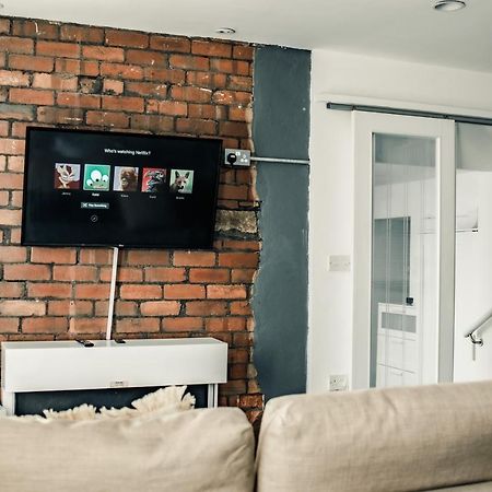 Dealhouse Apartments 10 Хъдърсфийлд Екстериор снимка