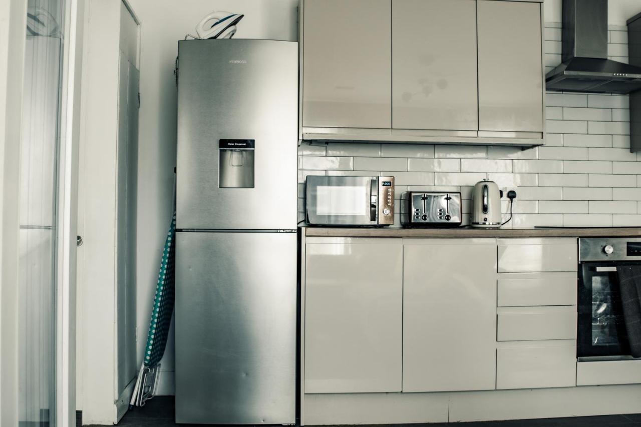 Dealhouse Apartments 10 Хъдърсфийлд Екстериор снимка