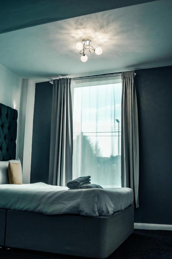 Dealhouse Apartments 10 Хъдърсфийлд Екстериор снимка